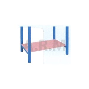 Tablettes à monter entre deux pieds